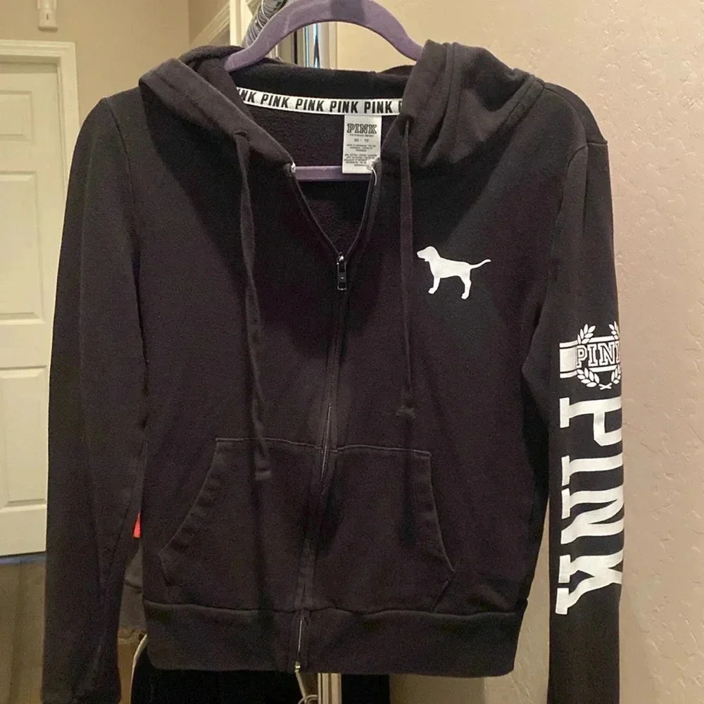 💗Pink by Victoria secret hoodie 💗